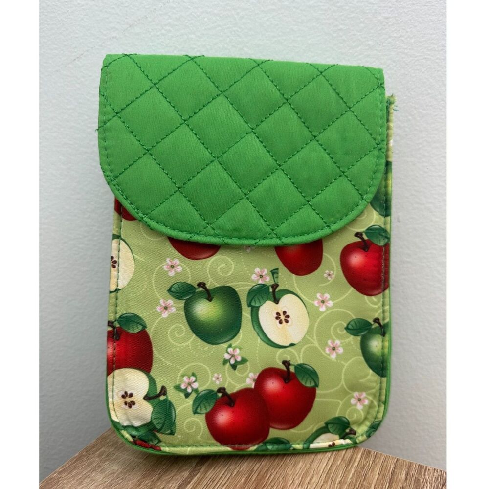 Vintage Willabee & Ward Quilted Apple Print Crossbody Bag Green Cottagecore Y2K